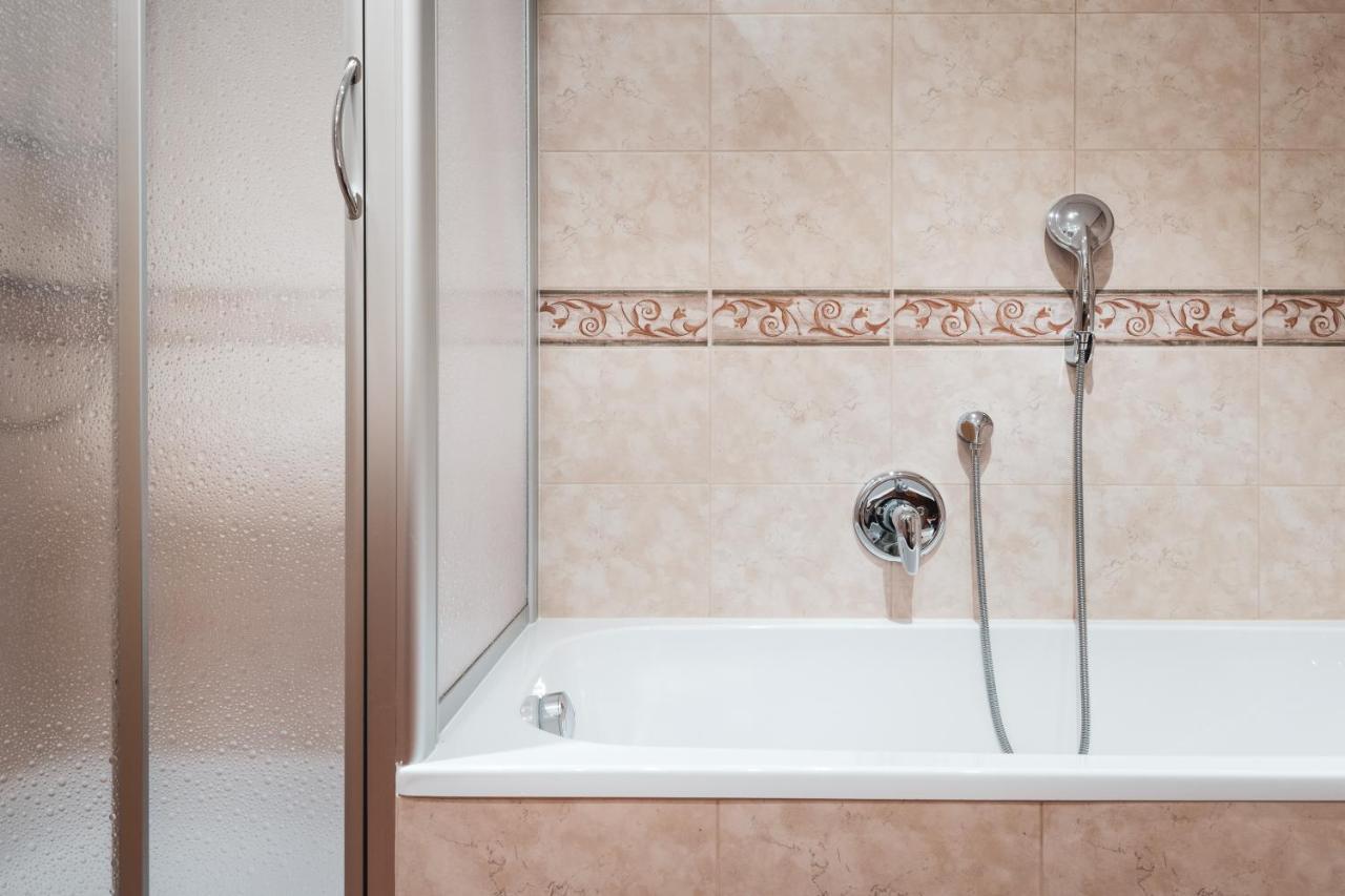 Berghotel Majarei San Vigilio Di Marebbe Ngoại thất bức ảnh